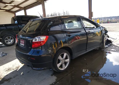 2009 Toyota Matrix S z USA, uszkodzony, nr VIN 2T1LE40E89C004544